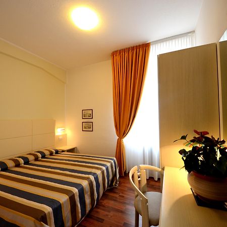 Hotel Parco Castelfidardo Exterior foto
